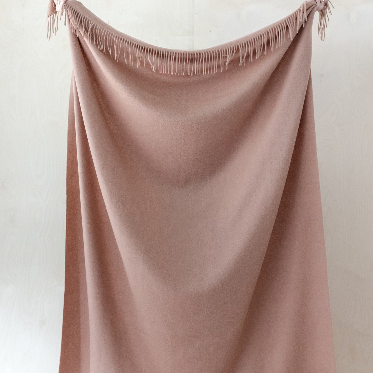 Luxurious Pure 100% Lambswool Blanket - Blush - 20% OFF